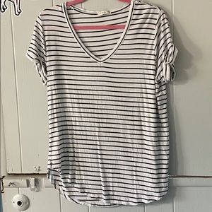 Striped T-shirt￼